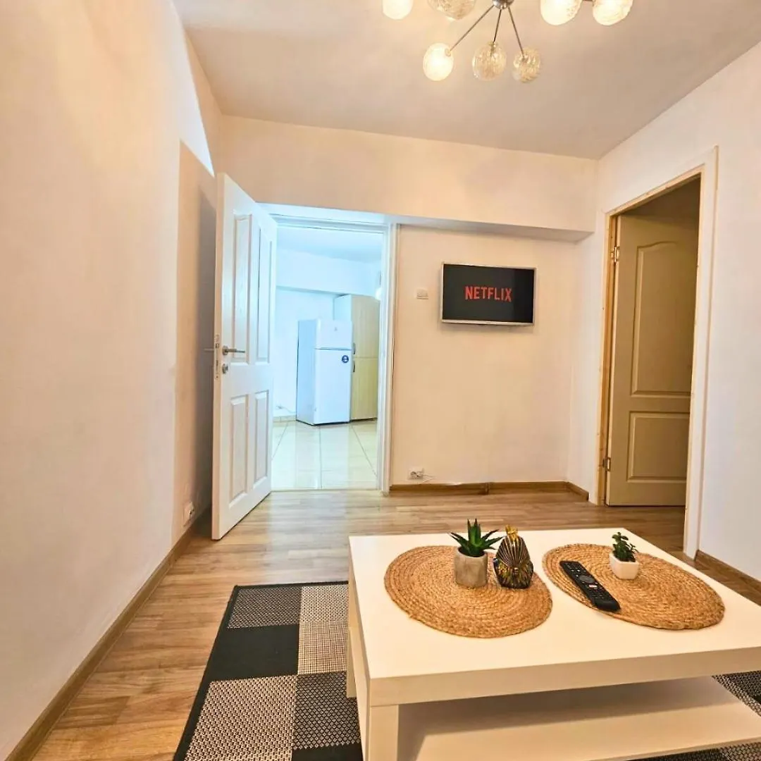 Boho Jungle Apartment By Hilton IV Bucharest 0*,  Romania